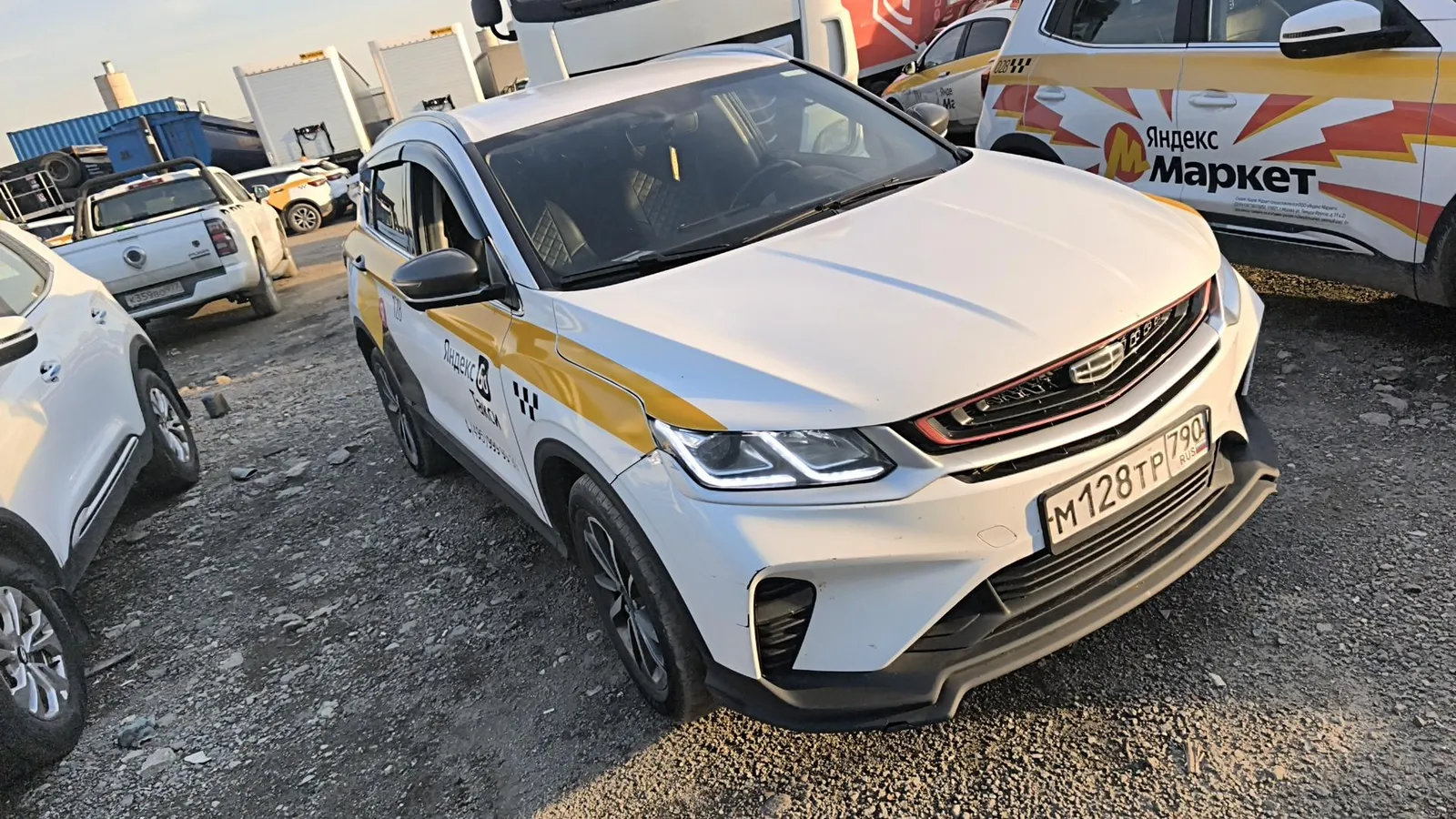 Geely Coolray Комфорт 1.5Т АТ, фото 2
