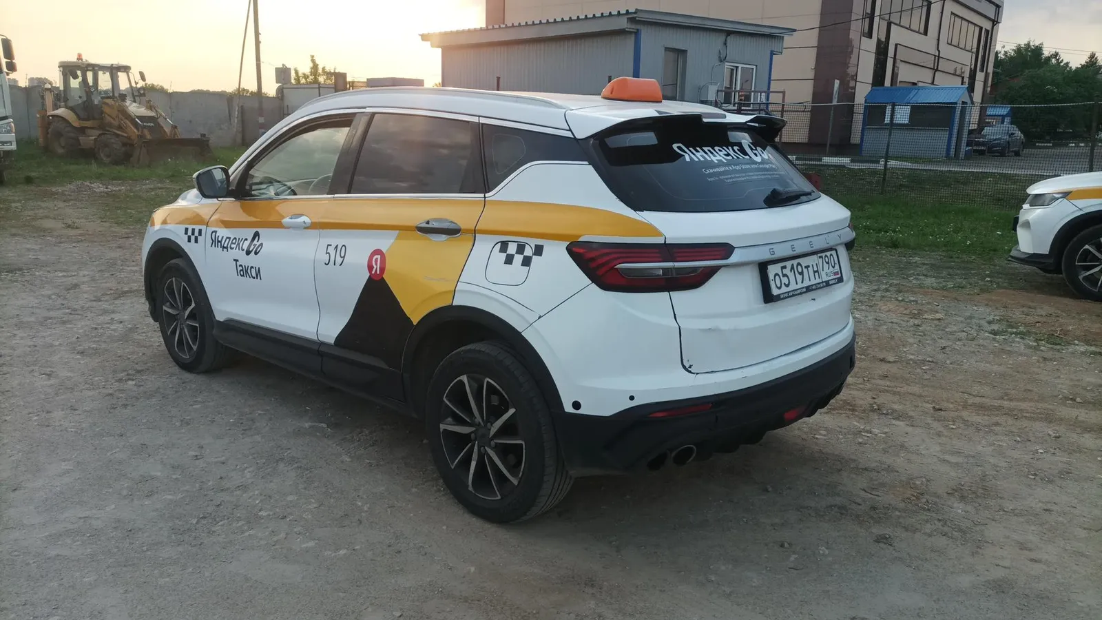 Geely Coolray Комфорт 1.5Т АТ, фото 3