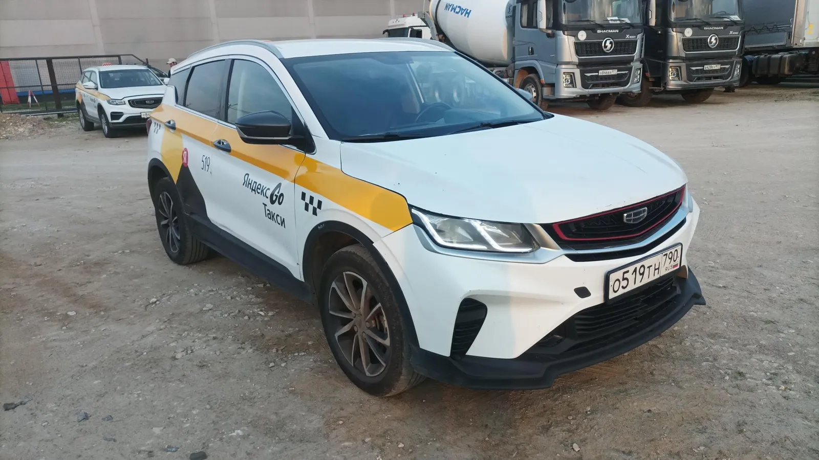 Geely Coolray Комфорт 1.5Т АТ, фото 2
