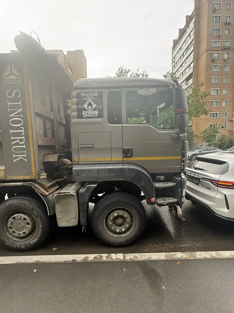 HOWO T5G 8x4 Самосвал, фото 2