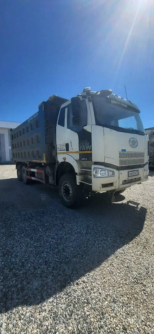 FAW J6 8x4 Самосвал, фото 2