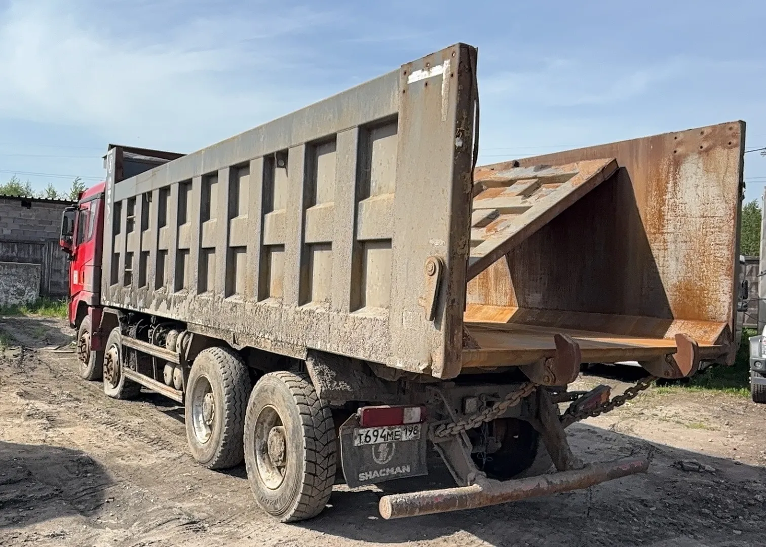 Shacman SX* 8x4 Самосвал, фото 4