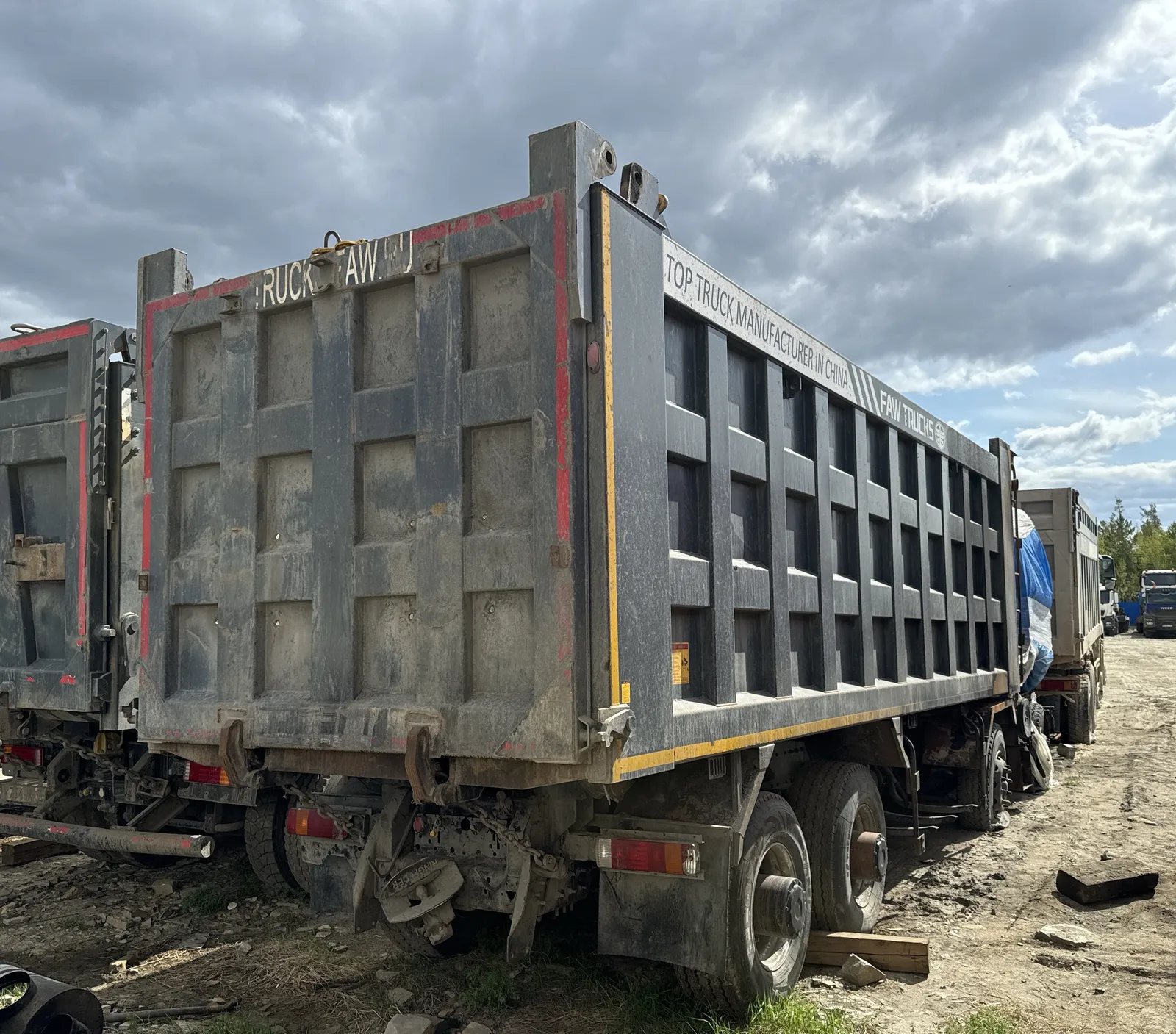 FAW J6 8x4 Самосвал, фото 3