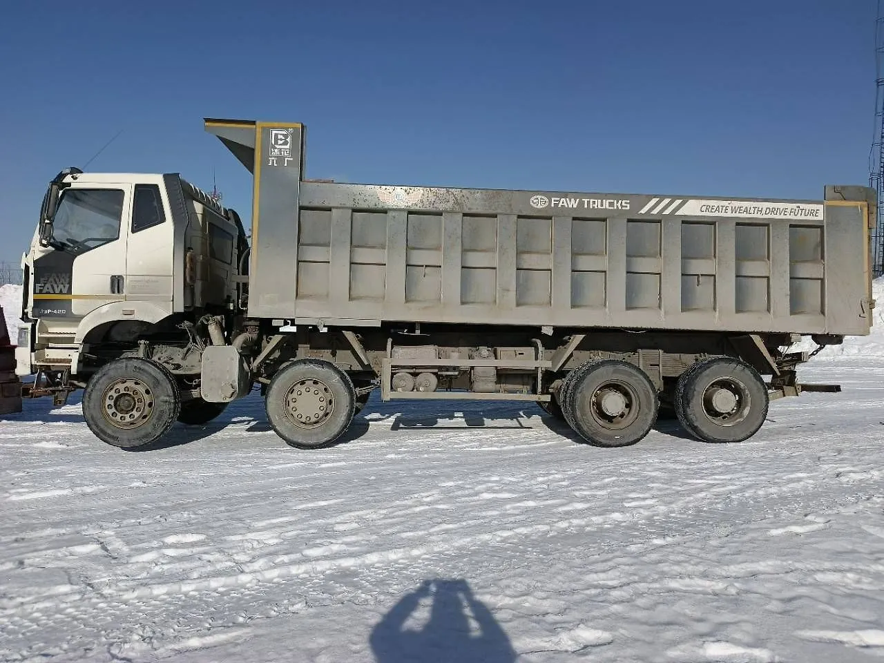 FAW J6 8x4 Самосвал, фото 3