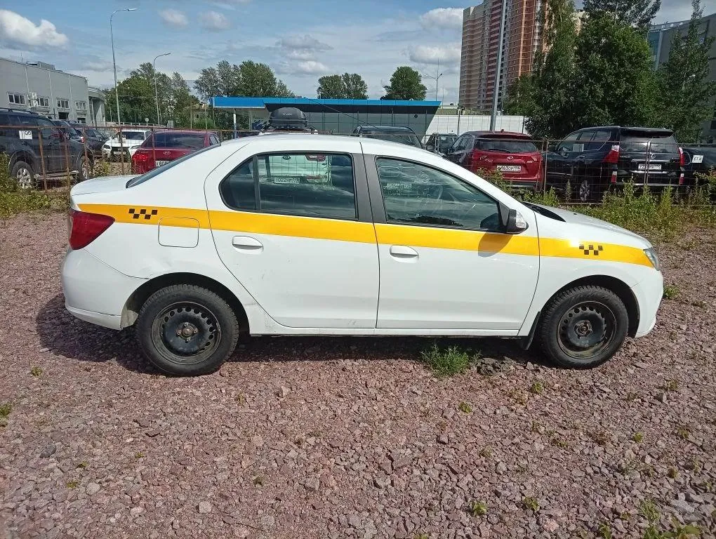 Renault Logan, фото 2