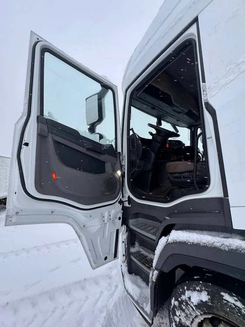 DAF XG 4x2 Седельный тягач, фото 5
